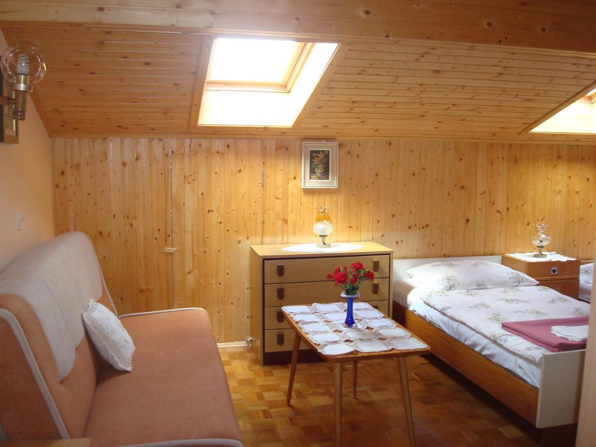 Apartmani Zafaranic Crikvenica Ngoại thất bức ảnh