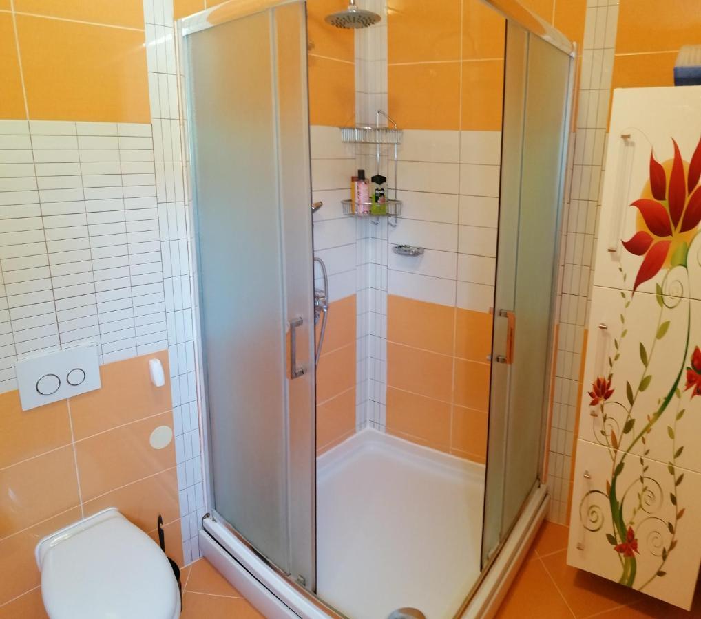 Apartmani Zafaranic Crikvenica Ngoại thất bức ảnh