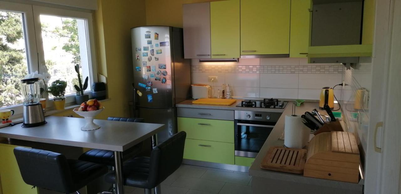 Apartmani Zafaranic Crikvenica Ngoại thất bức ảnh